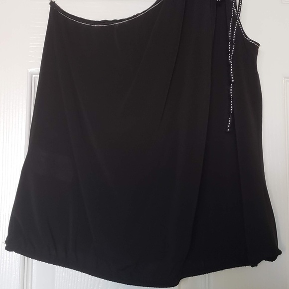 Like New Max Studio One Shoulder Black Top - Local Pickup Available Vancouver WA - Picture 2 of 4
